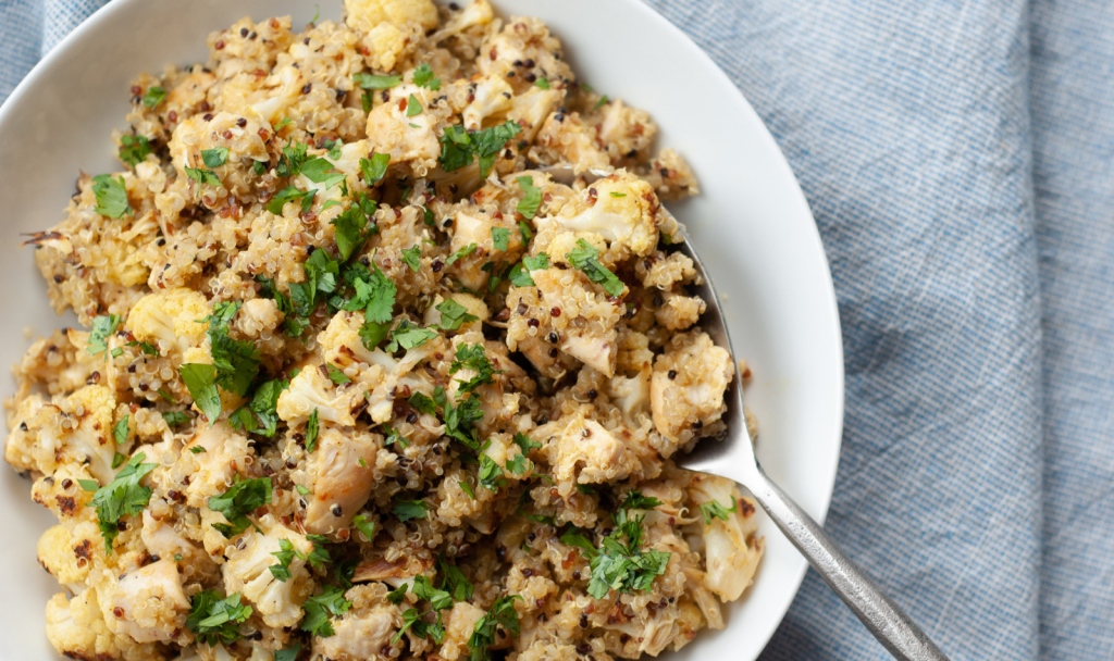 Curried Cauliflower and Quinoa Salad - Macrostax