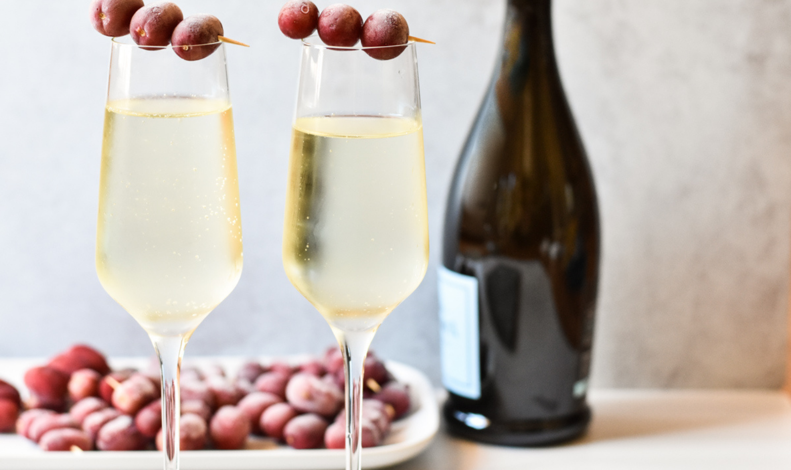 Blog Featured Image - Frozen Prosecco Grapes