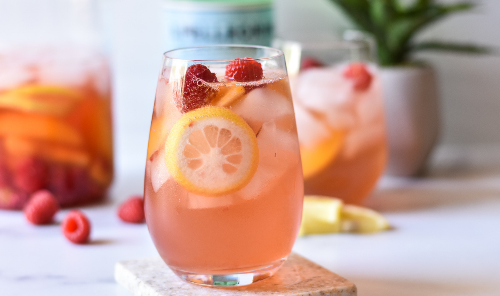 Blog Featured Image - Rosé Sangria