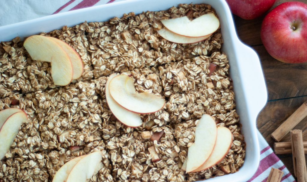 Baked Apple Maple Oatmeal Squares - Macrostax