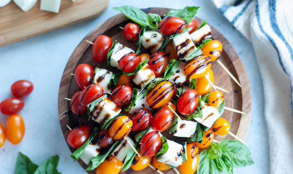Caprese Salad Skewers - Macrostax