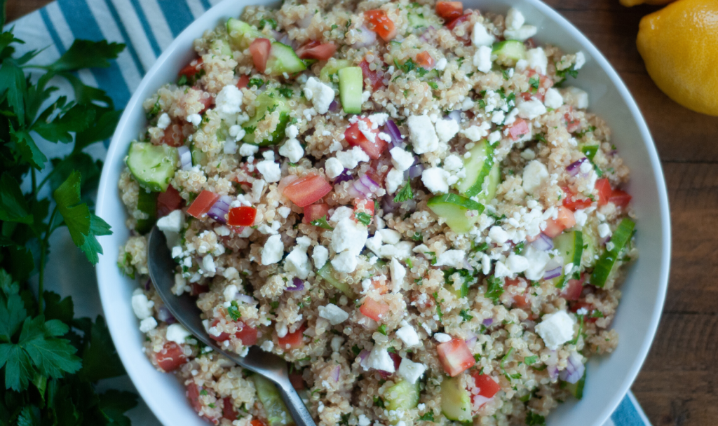 Mediterranean Quinoa Salad - Macrostax