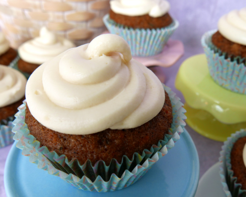 Blog aspect Landscape - Carrot Cake Cupcake