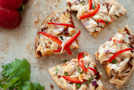 Macrostax 15-Minute BBQ Chicken Pizza