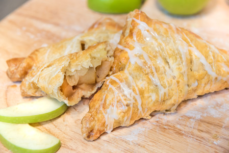 Macrostax Easy Apple Turnover