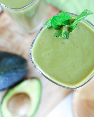 Portrait - Macro Matcha Smoothie