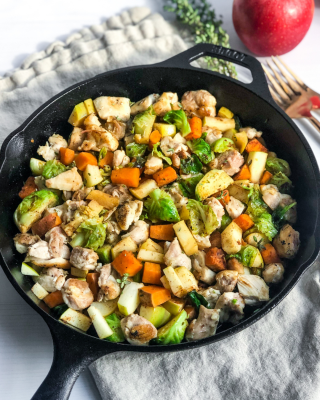 Portrait - blog - Harvest Chicken Skillet