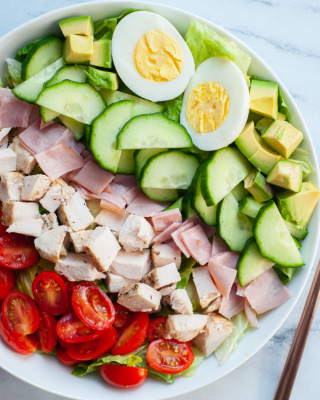 Portrait - blog - Macro-Friendly Cobb Salad