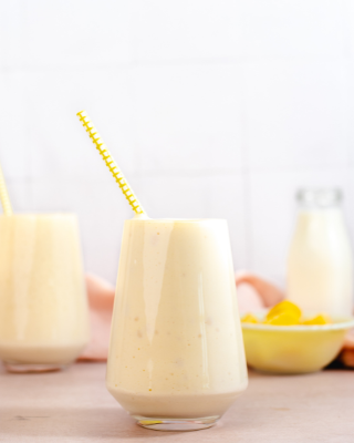 Mango Lassi Smoothie