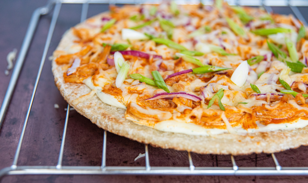 Buffalo Chicken Pizza - Macrostax