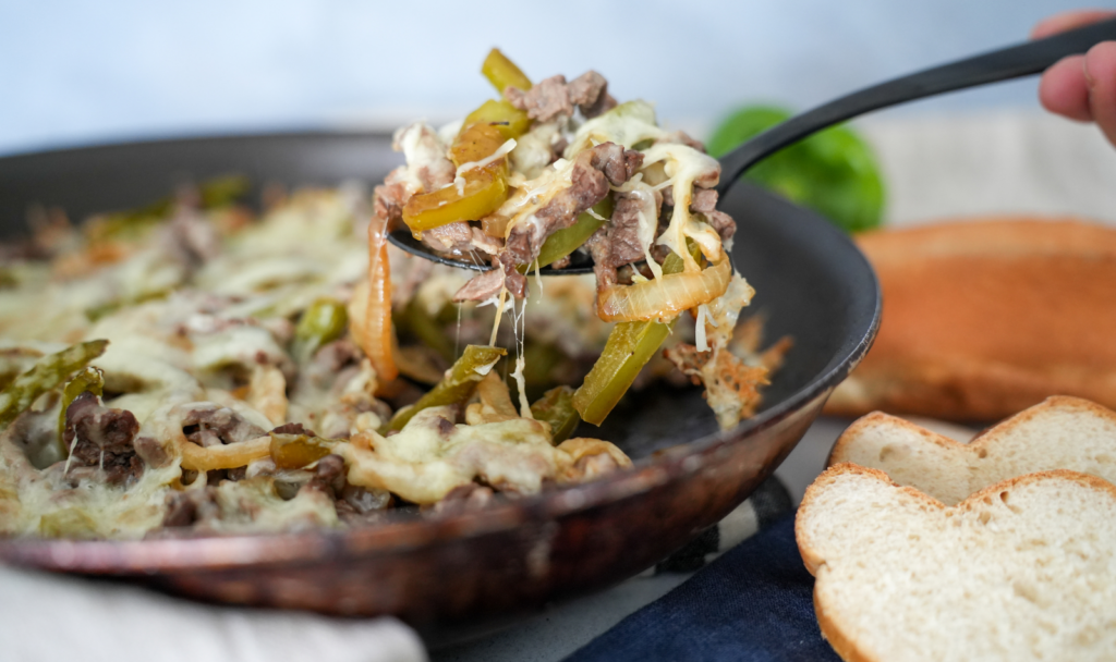 30-Minute Philly Cheesesteak Skillet - Macrostax