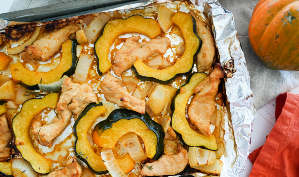 Chicken and Acorn Squash Sheet Pan Dinner - Macrostax